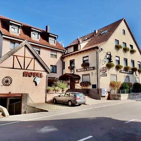 Traube Hotel Oeffingen Фелльбах Экстерьер фото